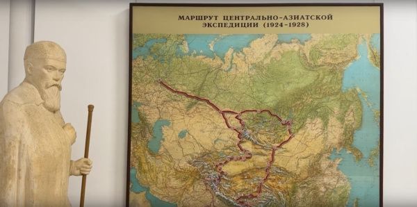 О выставке «Мир Рериха. Живопись. Скульптура. Личные вещи»